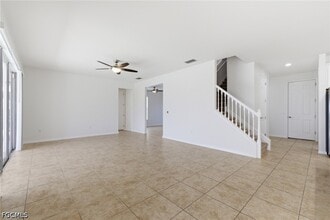 Building Photo - 2639 Bellingham Ct