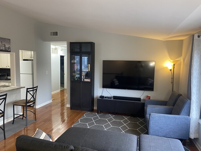 Foto del edificio - 386 Washington Ct