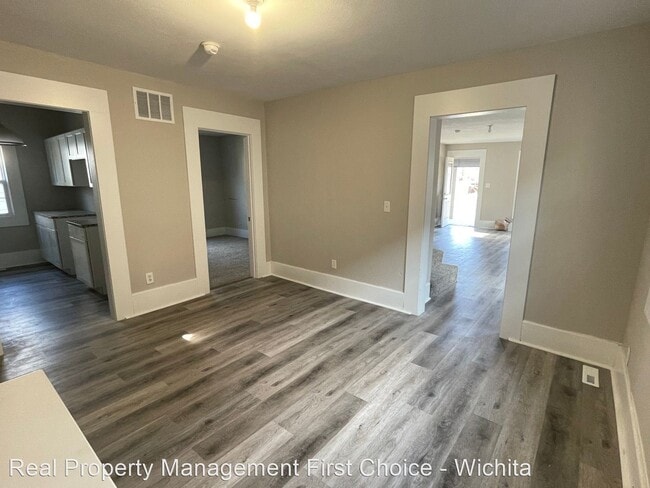 Building Photo - 4 br, 1.5 bath House - 1105 N Cleveland