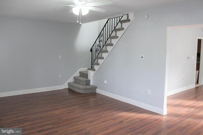 Foto del edificio - 925 Anderson St