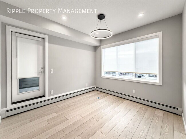 Building Photo - Modern 2 Beds, 1 Baths Apartment/Condo | 6 to 12 Months Lease | No Pets Allowed