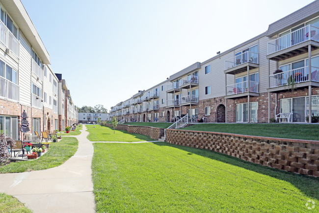 Buildings - The 1001 Apartments