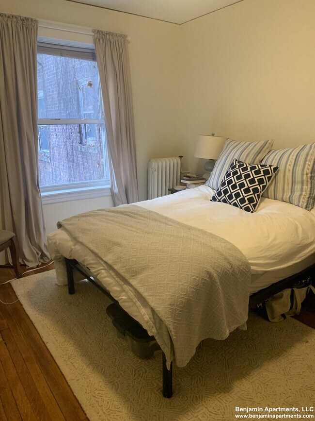 Foto del edificio - 1619 Commonwealth Ave