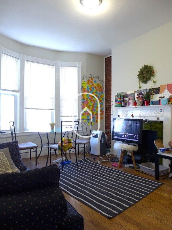 11 Linden St Unit 4, Boston, MA 02134 11 Linden St Boston, MA