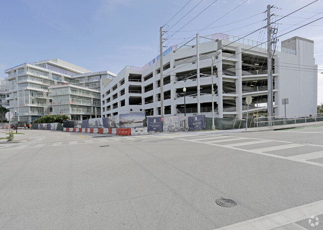 Building Photo - Ritz-Carlton Residences Miami Beach