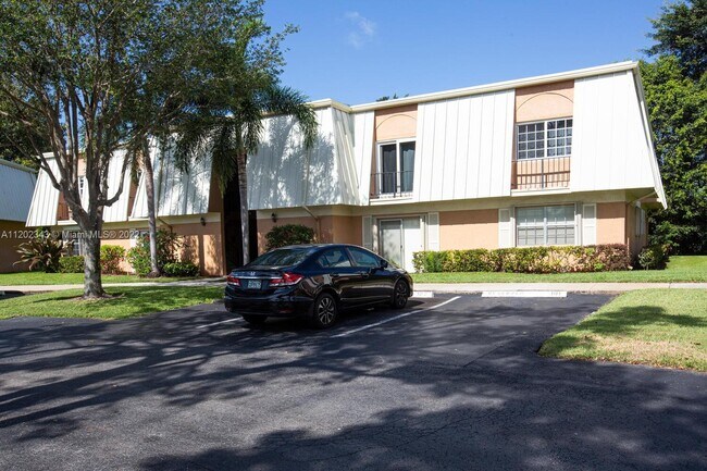 Building Photo - 3615 Citrus Trce