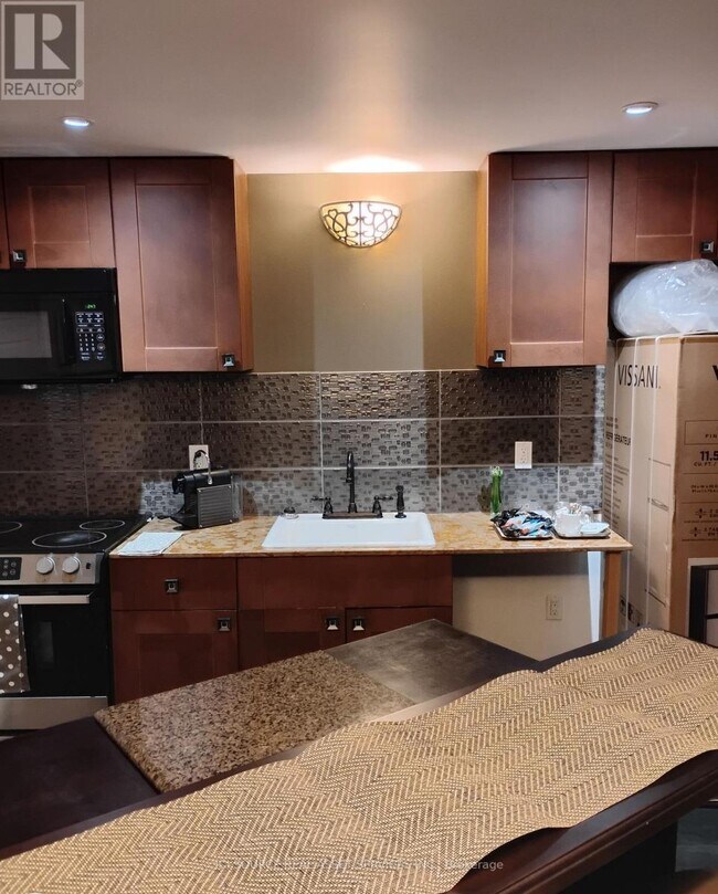 Photo du bâtiment - 2772 Red Maple Ave