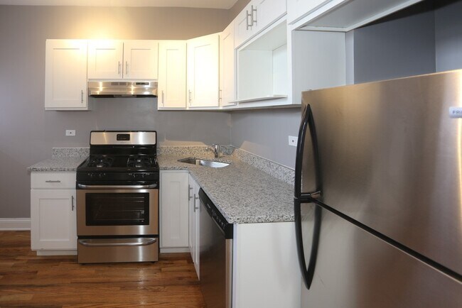 Foto del edificio - 632 W Stratford Pl