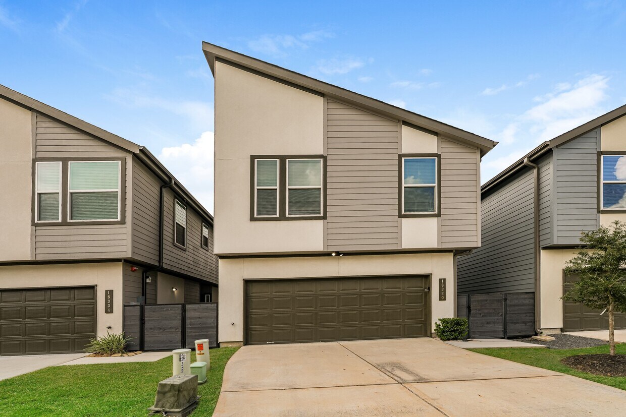 Foto principal - 18330 W Centro Cir