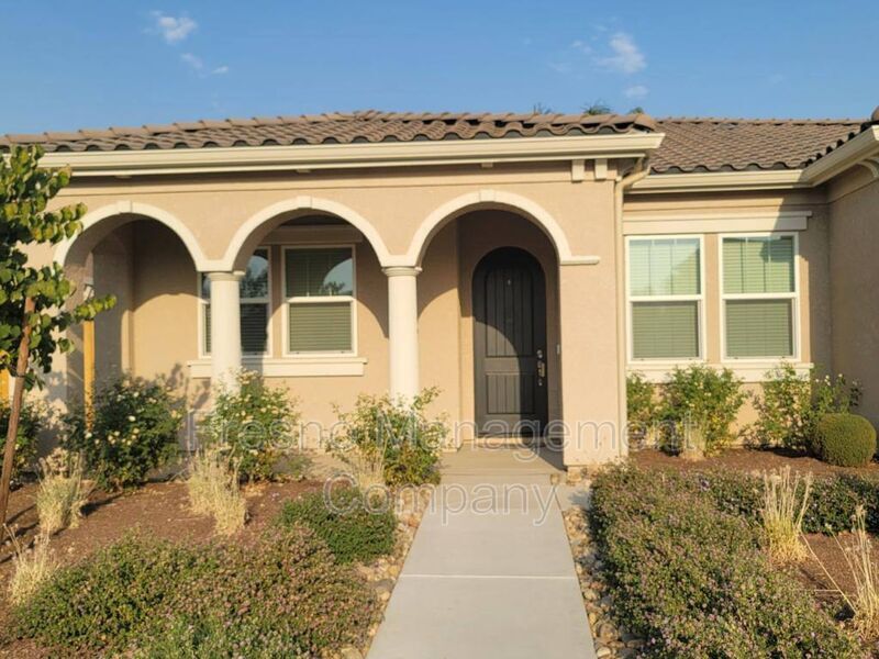 21 N Burl Ave, Clovis, CA 93611 House Rental in Clovis, CA
