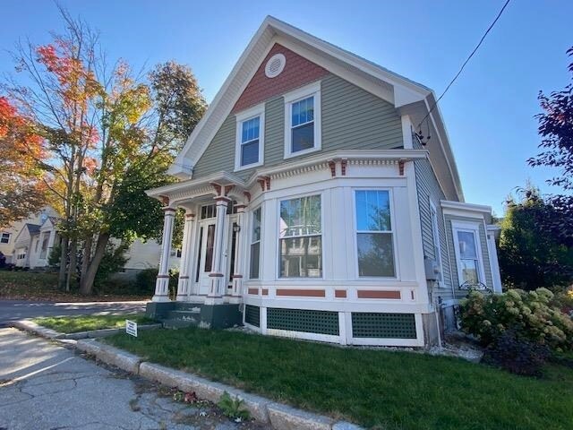 Primary Photo - 351 Lowell St