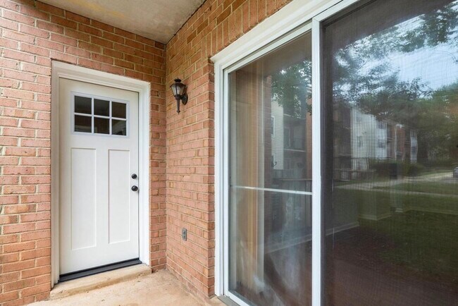 Foto del edificio - 18334 Streamside Dr