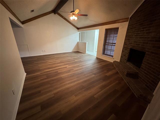 Building Photo - 706 Paintbrush Dr