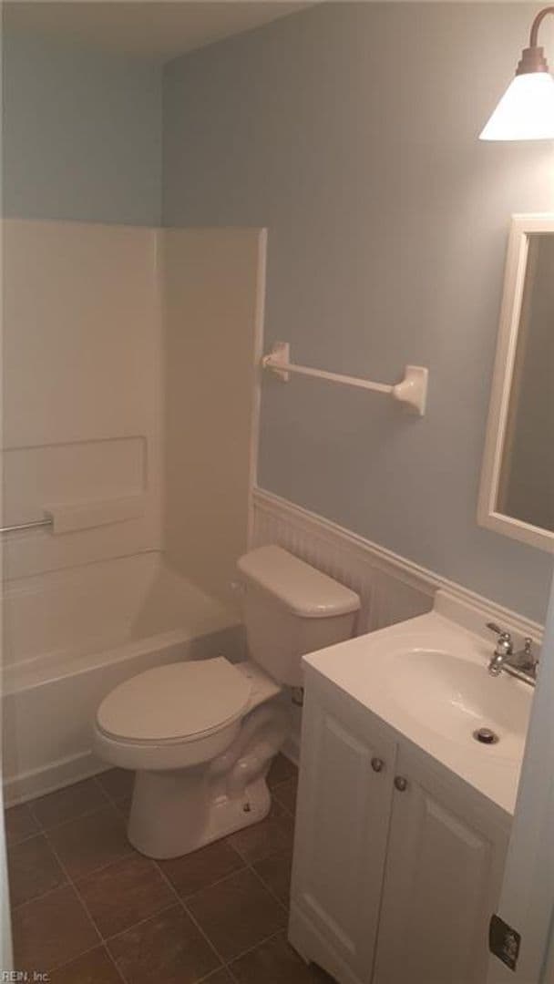 Building Photo - Ocean Lakes