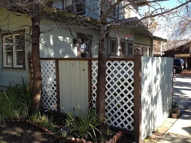 Foto del edificio - 1262 N Hudson Ave