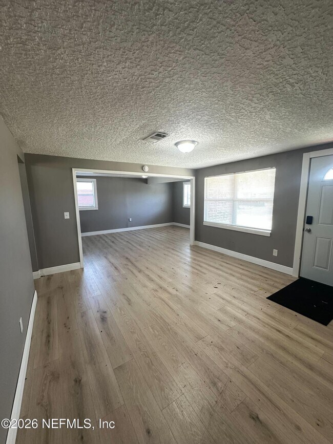 Foto del edificio - 5941 Martin Luther King Dr