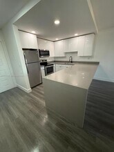 Building Photo - 6960 Miami Gardens Dr