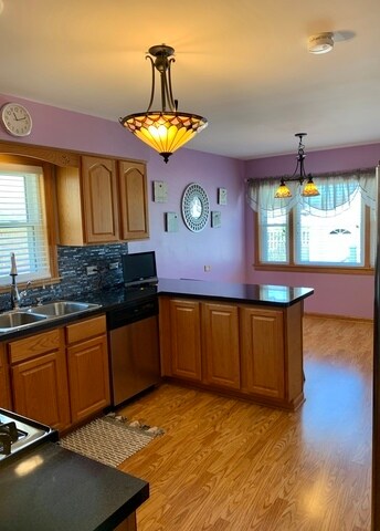 Primary Photo - 4420 N Opal Ave
