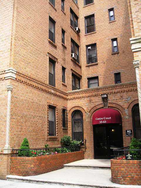 Building Photo - 3563 88th St