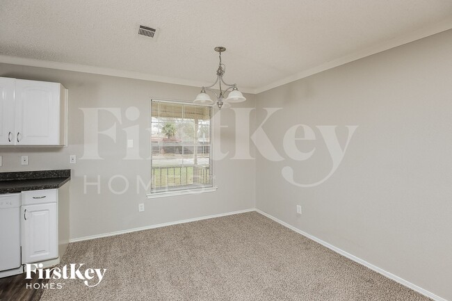 Foto del edificio - 3001 Rufe Snow Dr