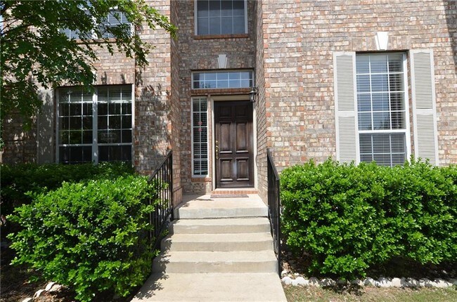 Building Photo - 1107 Hollybrook Cove