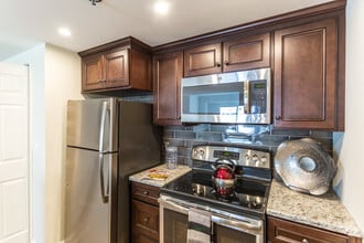 2BR, 1BA - Vermillion - Kitchen - Twenty & Grand