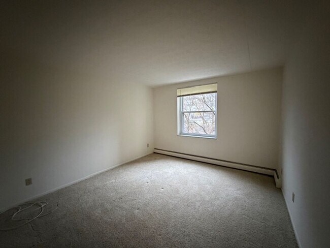 Interior Photo - 200 West Apartments