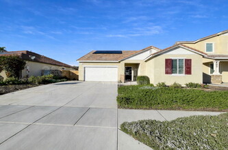 Building Photo - 620 Brittania Rd