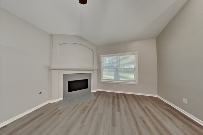 Building Photo - 12307 Grand Portage Ln