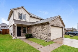 Building Photo - 24314 Amaldi Ct