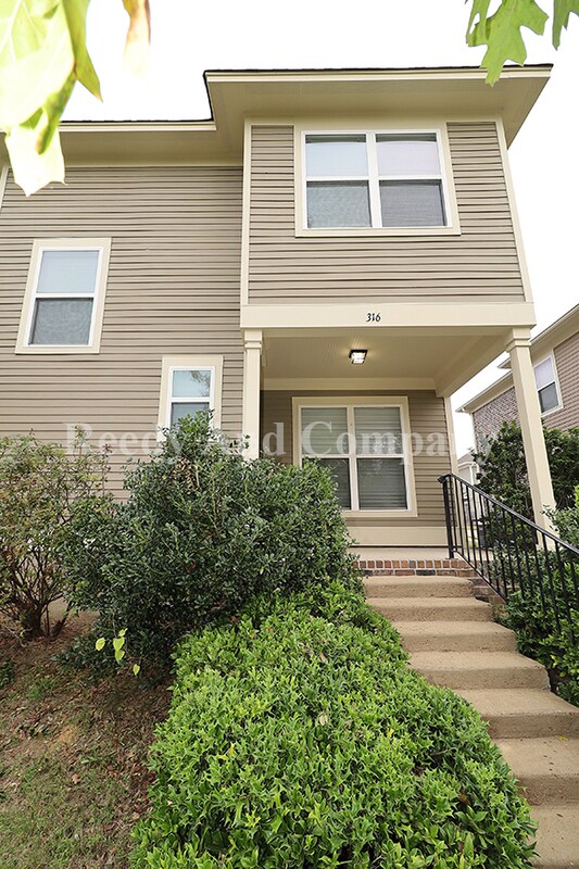 Primary Photo - 316 Mill Ave