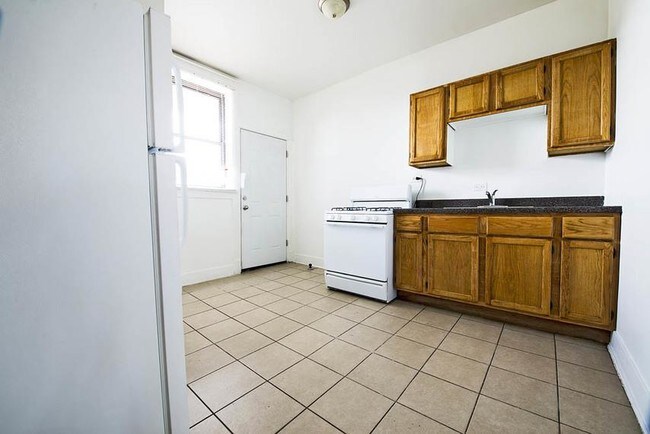 Foto del edificio - 7400 S Rhodes Ave
