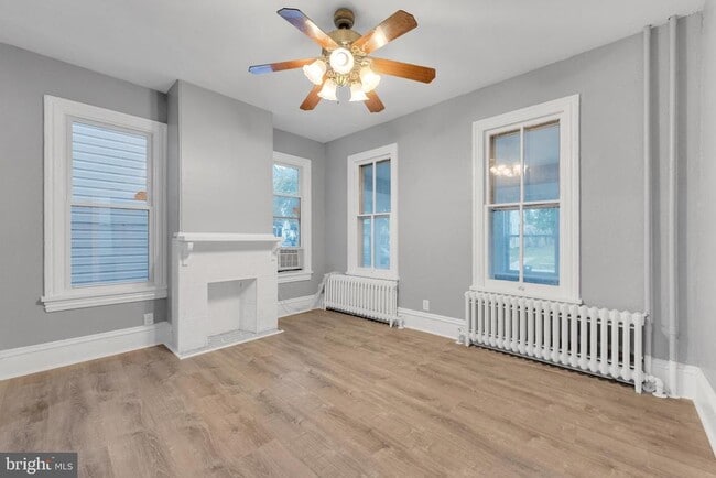 Building Photo - 150 Franklin St