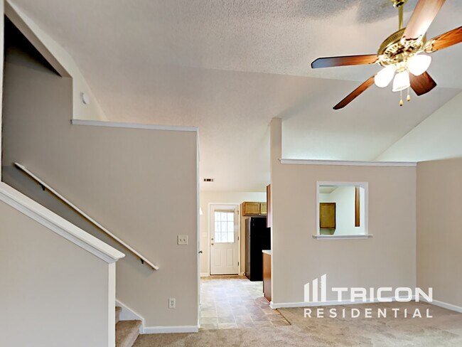 Foto del edificio - 616 Southern Trace Dr