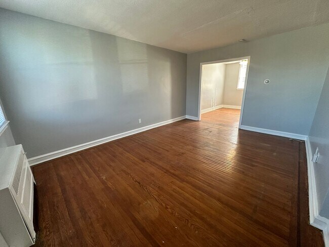Foto del edificio - Stunning 3-Bedroom Townhome in Oxford Circ...
