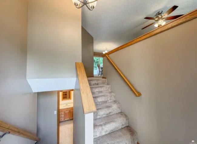 Building Photo - 902 Connecticut Ave