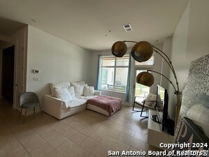 Primary Photo - 17902 La Cantera Pkwy