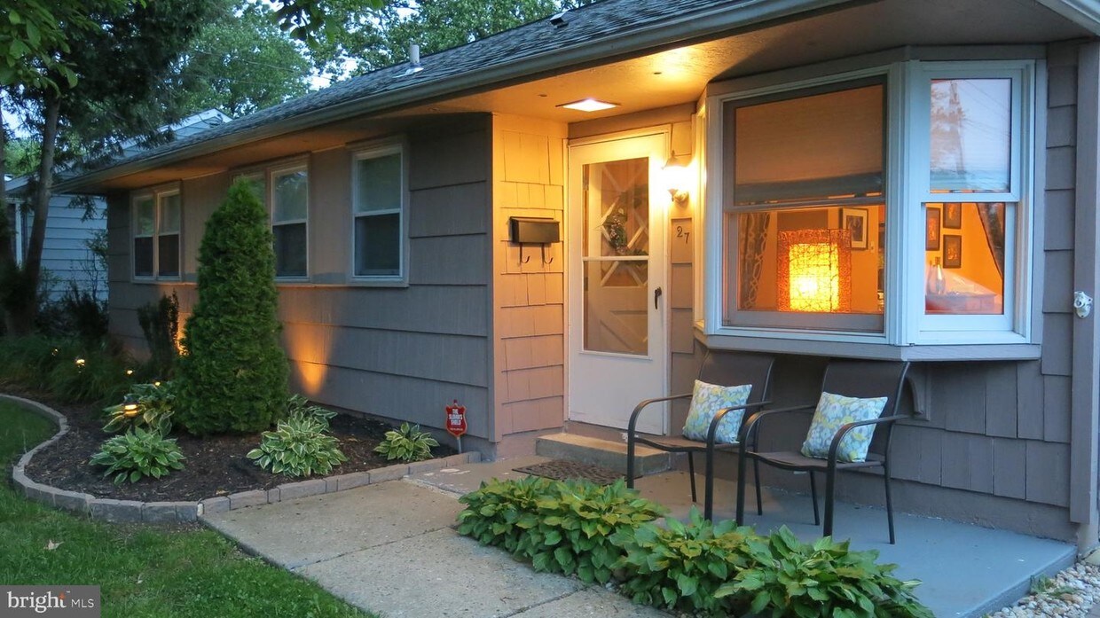 27 Oak Ave, Bellmawr, NJ 08031 House Rental in Bellmawr, NJ