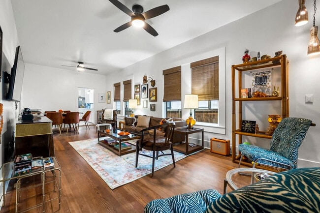 Foto del edificio - 1804 Brackenridge St