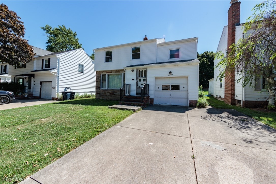 2207 Campus Rd Beachwood, OH 44122 – photo 2