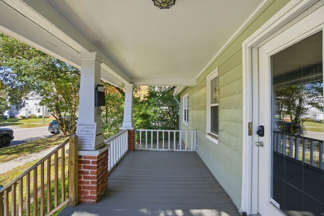 Foto del edificio - 4BR / 2BA House Near ODU