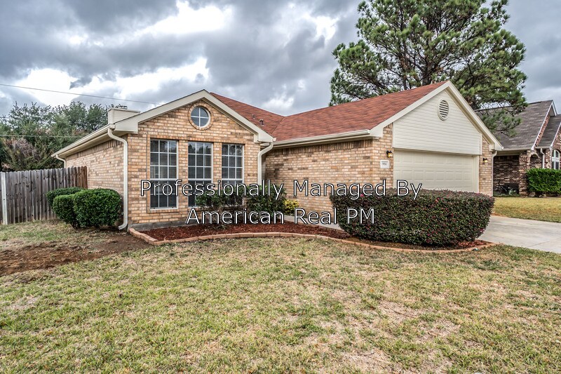 Foto del edificio - 1904 Canterbury Cir