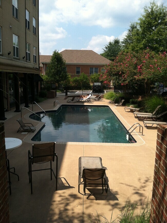 Foto del edificio - 730 Walker Square