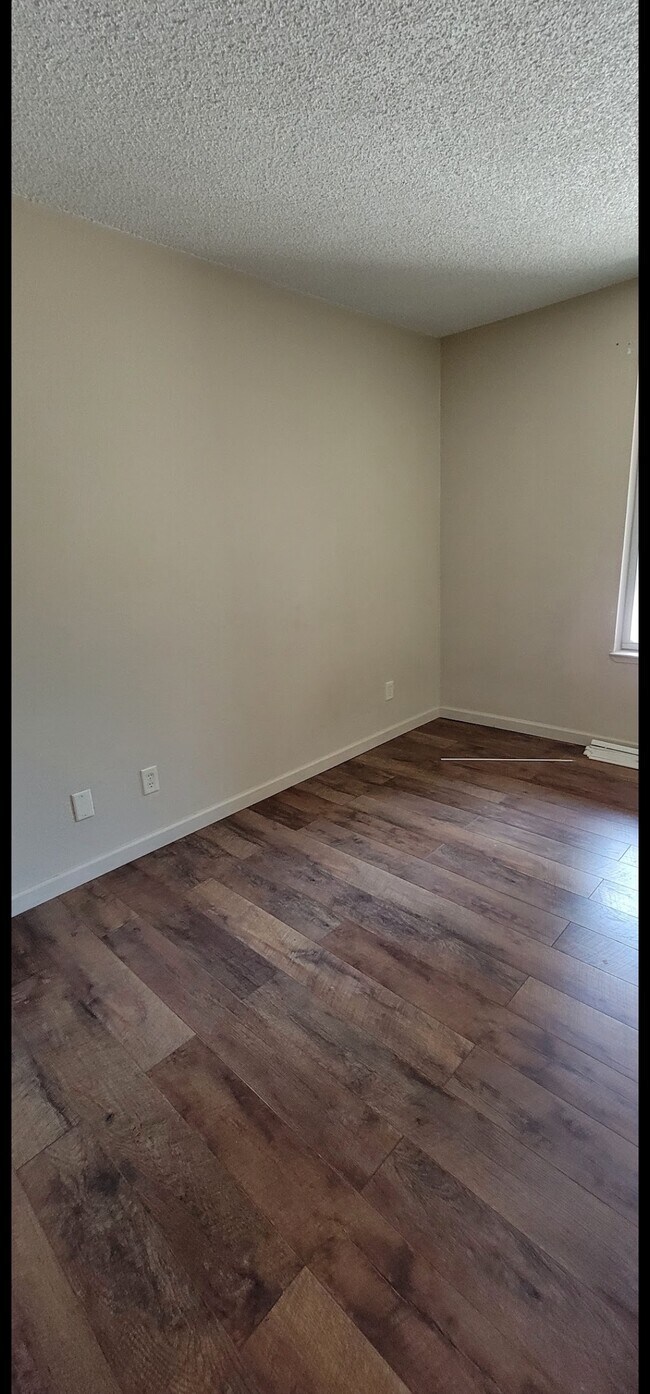 Foto del edificio - 1200 T A Riordan