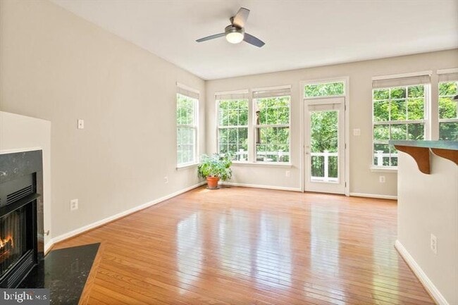 Building Photo - 43093 Forest Edge Square