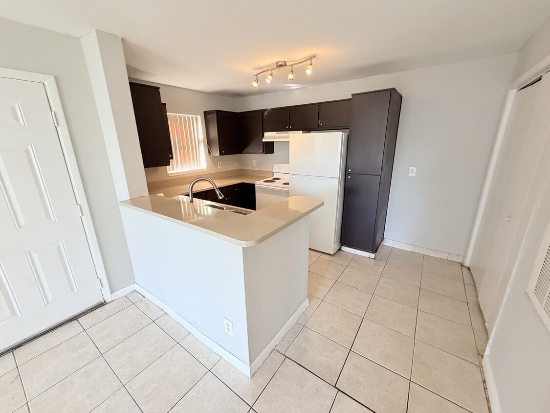 Photo - 4005 NW 87th Ave (Sunrise, FL)