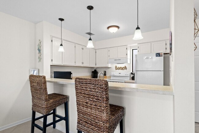Building Photo - 318 Bream Ave