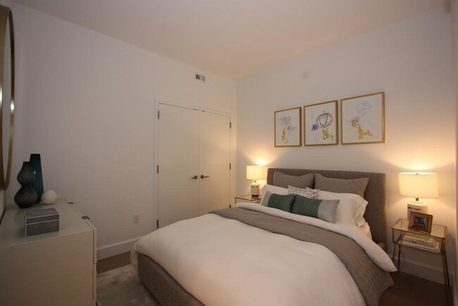 Foto del edificio - 100 Lovejoy Wharf