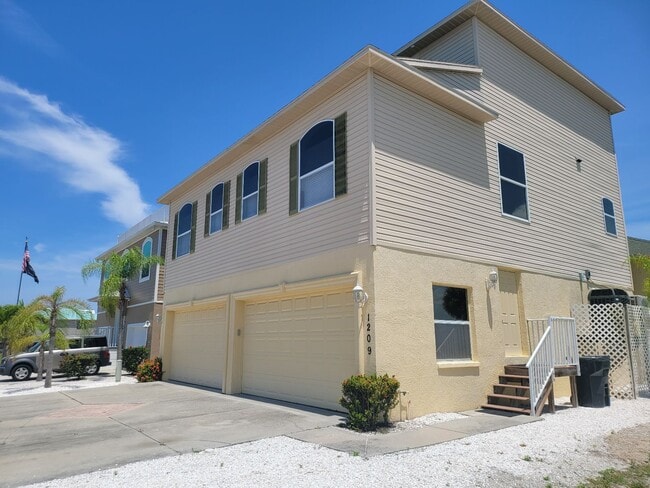 Foto del edificio - 1209 Apollo Beach Blvd