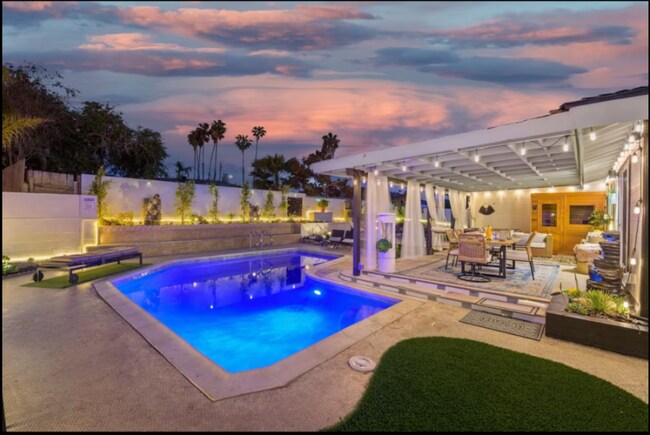 Foto del edificio - 6099 Scripps St